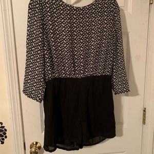 Forever 21 - Black and White Romper